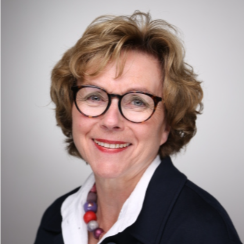  Ursula Schrder